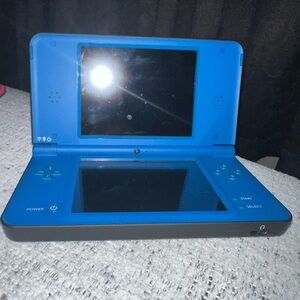 Nintendo DS XL Handheld Console in Vibrant Blue & charger